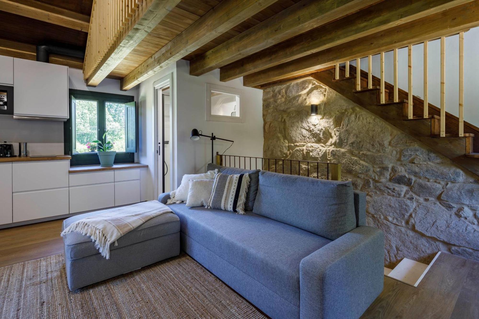 Hermoso Molino Restaurado A Pie Del Rio En Vigo Eksteriør bilde