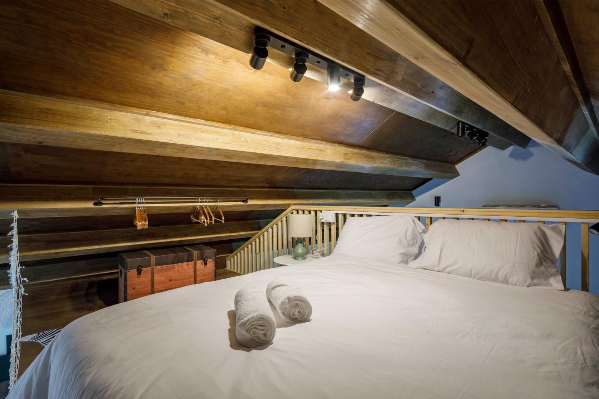 Hermoso Molino Restaurado A Pie Del Rio En Vigo Eksteriør bilde